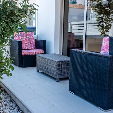 Thalassa Pernera With Private Pool, 3 Min To Paralimni